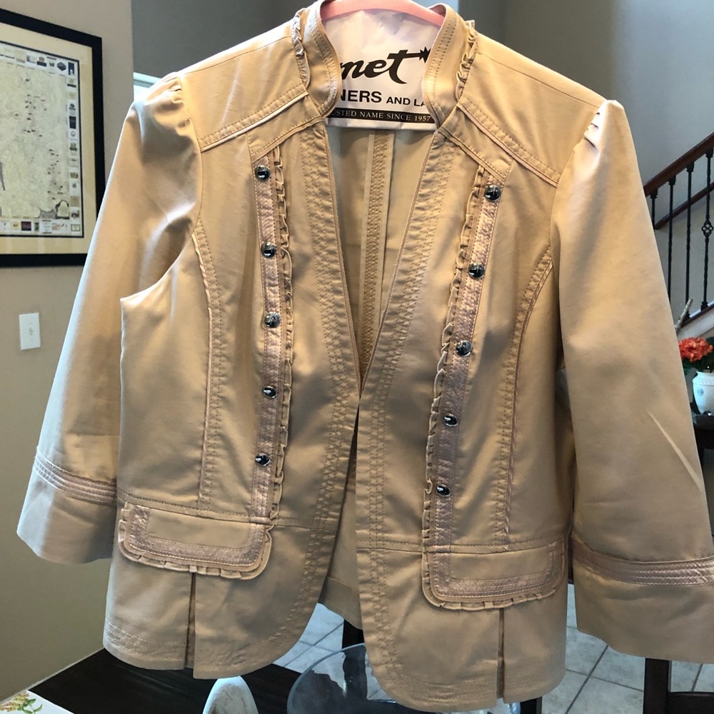 White House Black Market blazer - size 14